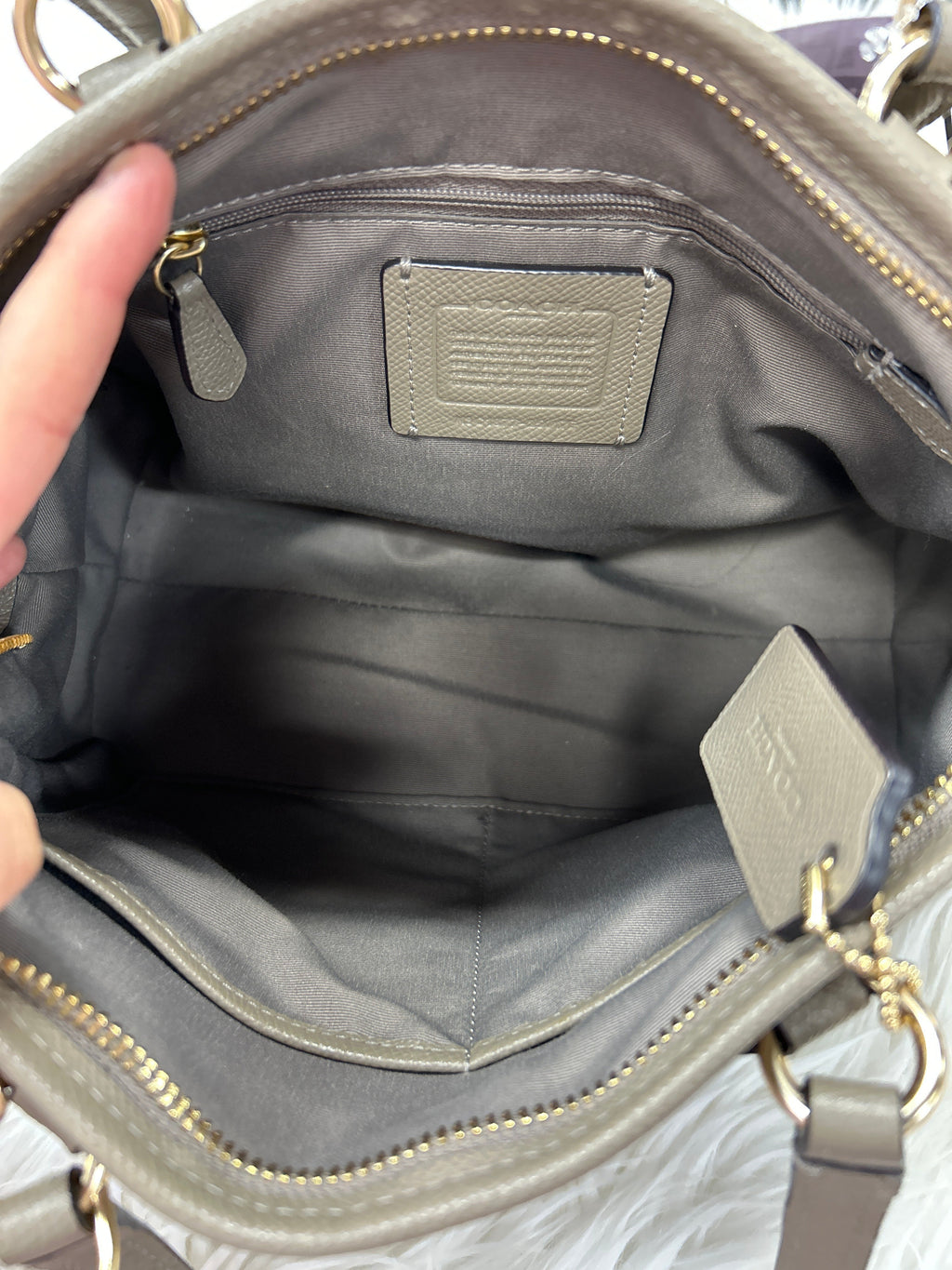 Handbag By Coach In Taupe, Size:Large