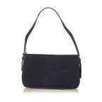Fendi Canvas Shoulder Bag (SHG-Dfrie7)