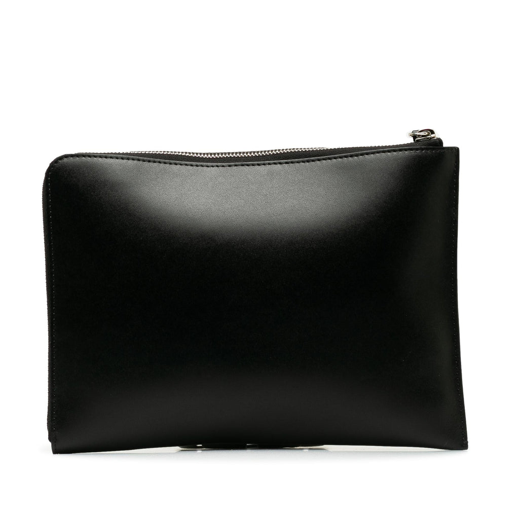Fendi Fun Fair Studded Clutch (SHG-isvUj2)
