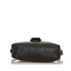 Fendi Leather Baguette (SHG-26236)