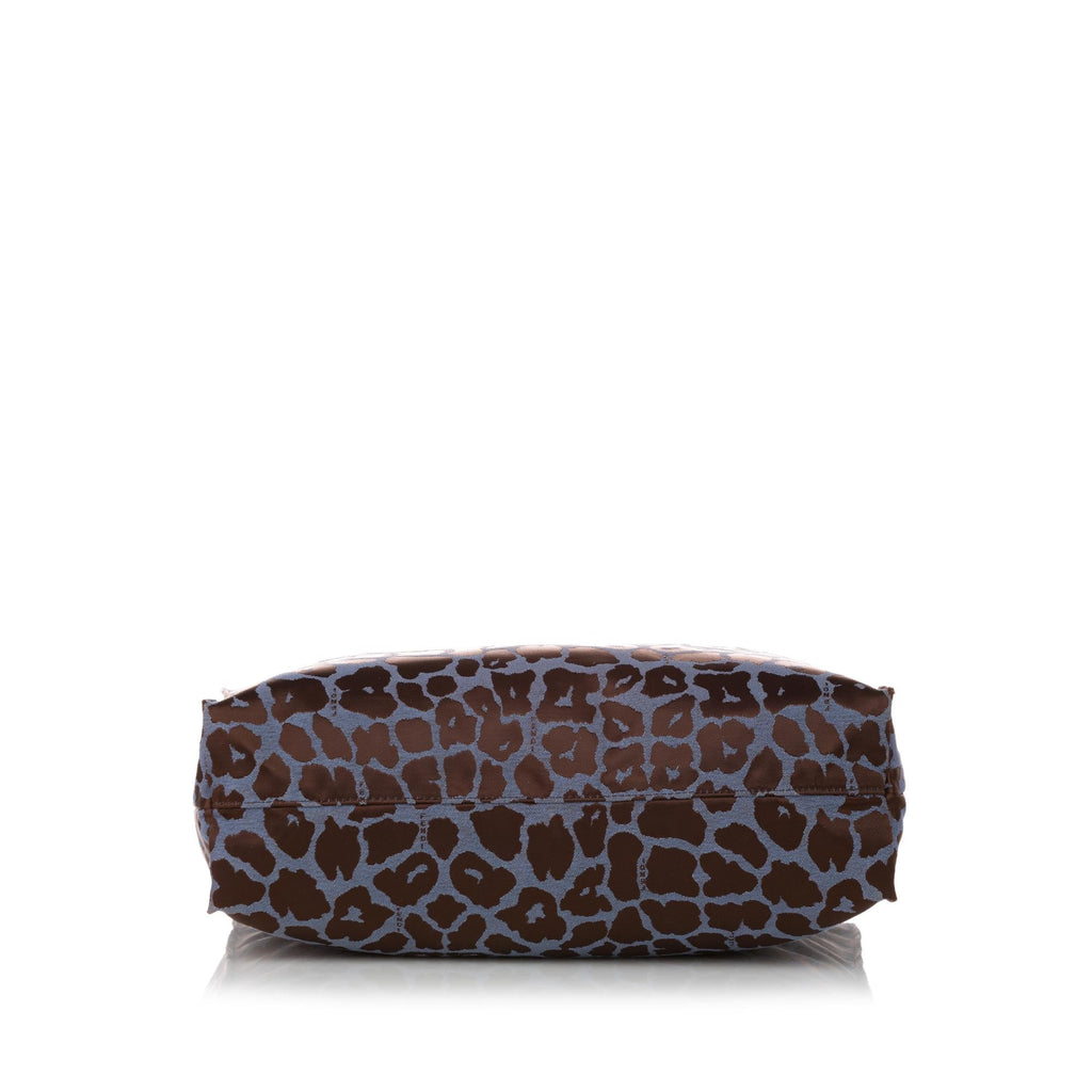 Fendi Leopard Print Nylon Tote Bag (SHG-31059)