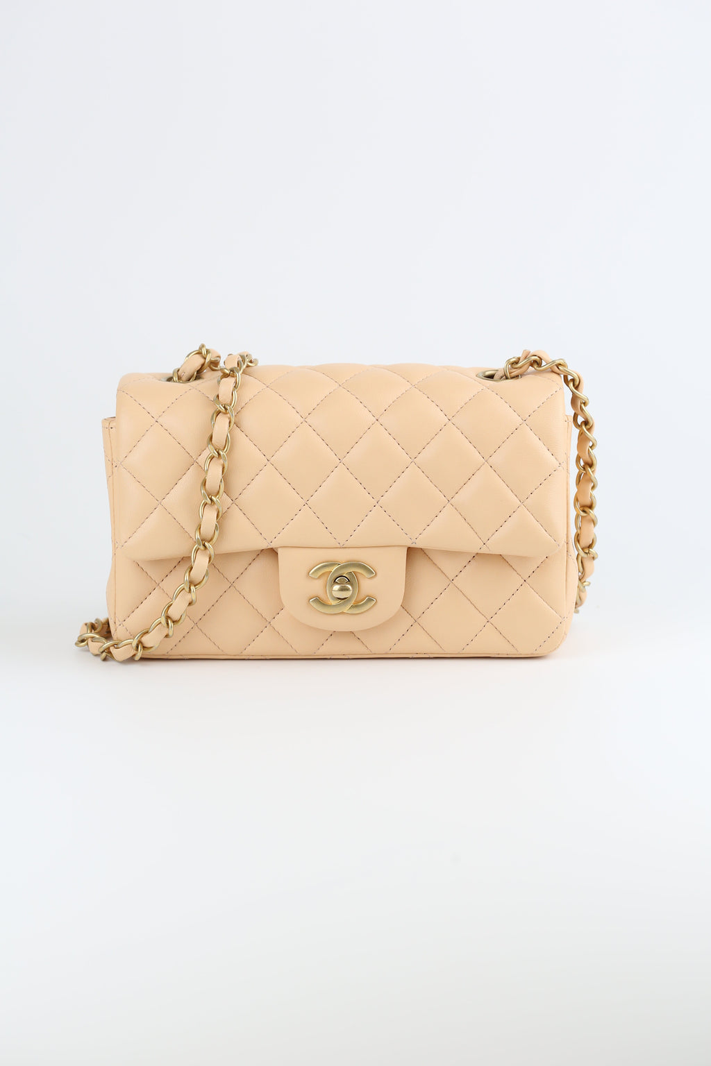 CHANEL CF M Nude