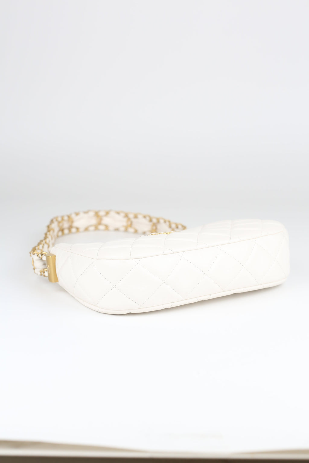 Chanel Hobo White