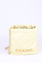 Chanel mini 22 bag