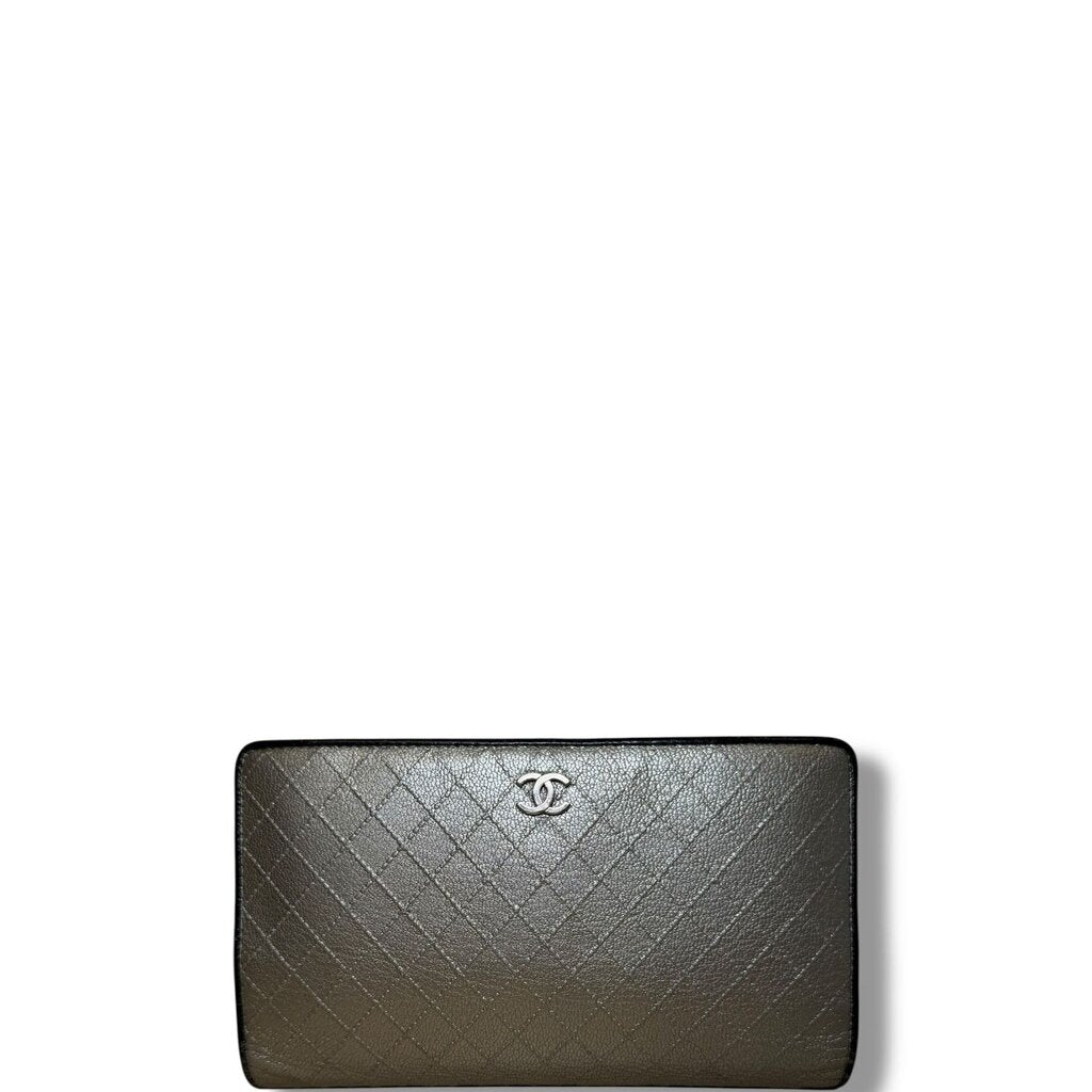 Chanel Quilted Leather L Yen Wallet Metallic