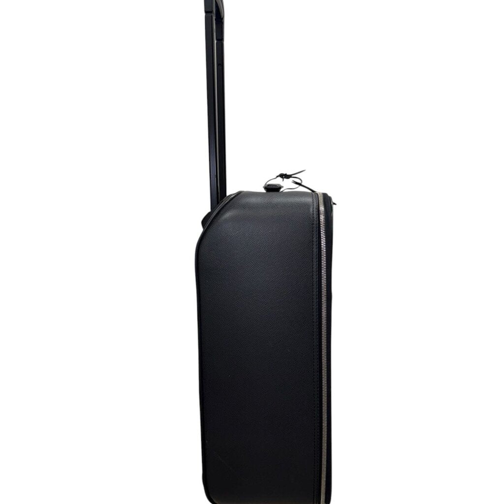 Louis Vuitton Taiga Pegase Luggage Black 45
