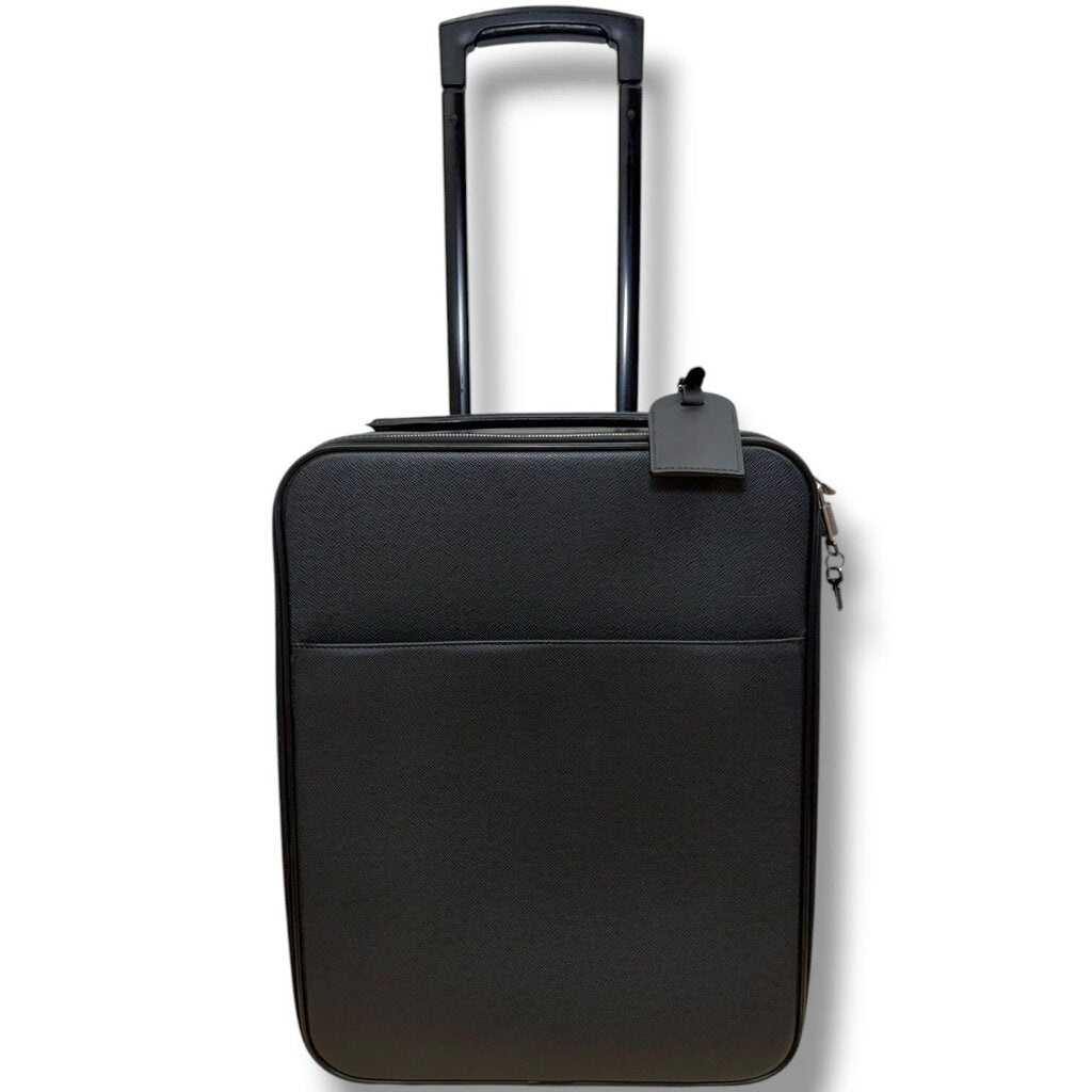Louis Vuitton Taiga Pegase Luggage Black 45