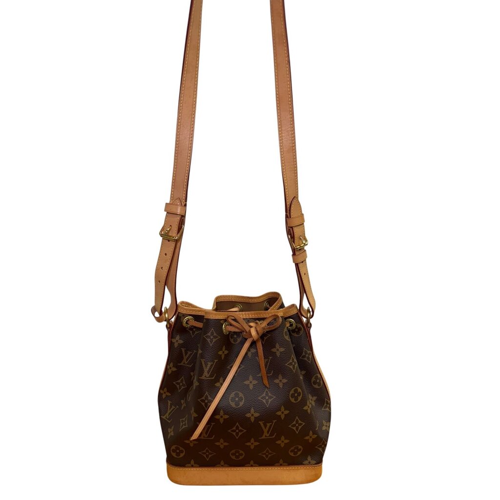 Louis Vuitton Petit Noe Bucket Shoulder Handbag Monogram PM