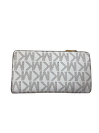 Wallet Designer By Michael Kors In Cream, Size:Medium