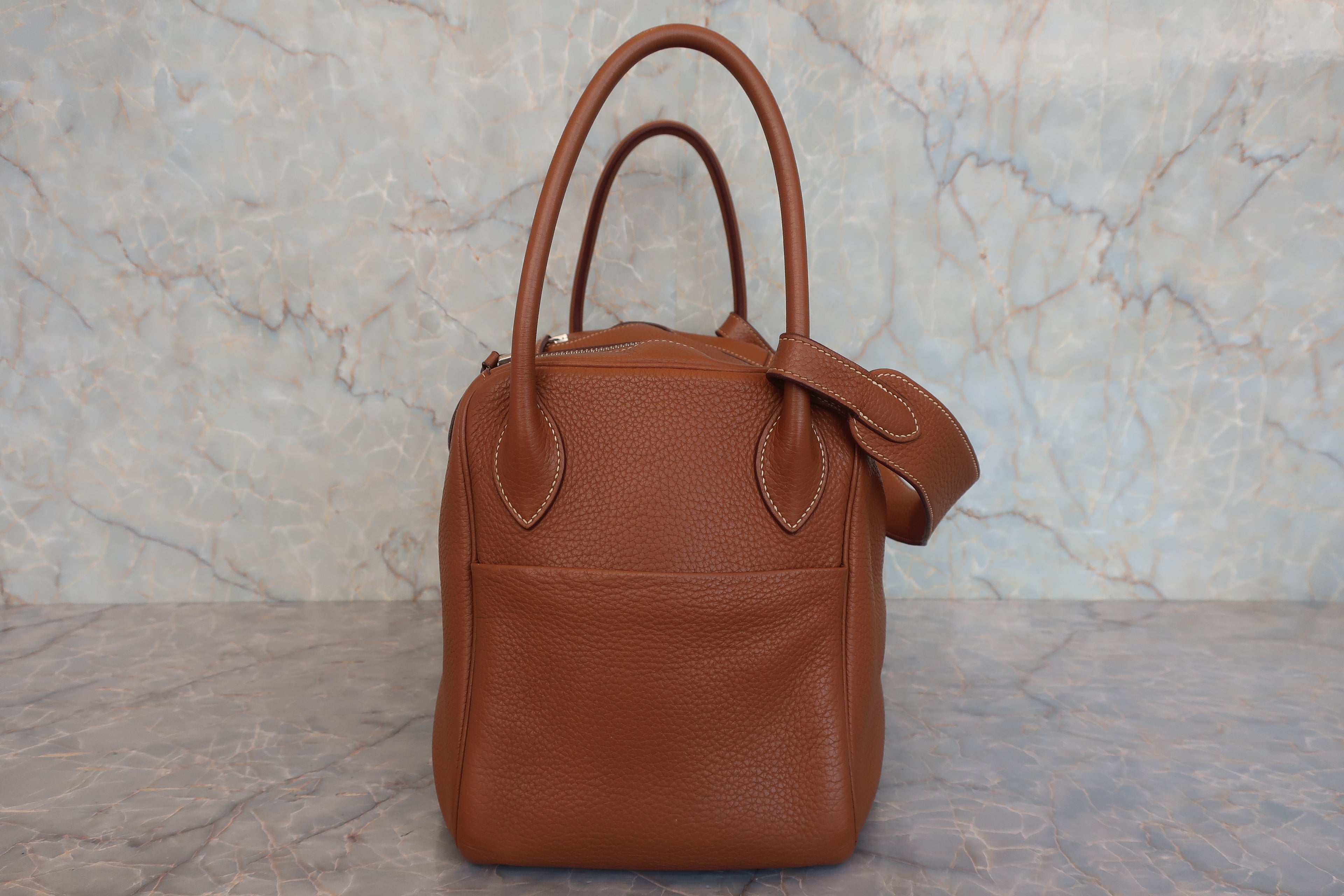 HERMES／エルメス リンディ34 トリヨンクレマンス ゴールド □R刻印 ショルダーバッグ 800030076