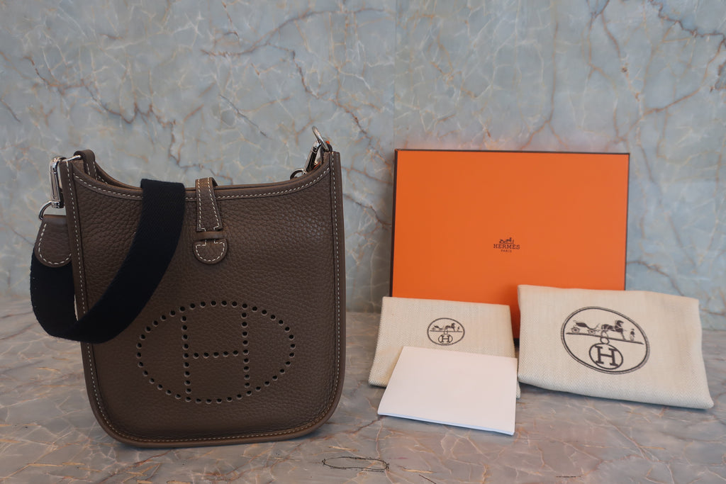 HERMES／エルメス エブリンTPM トリヨンクレマンス エトゥープ C刻印 ショルダーバッグ 800030164