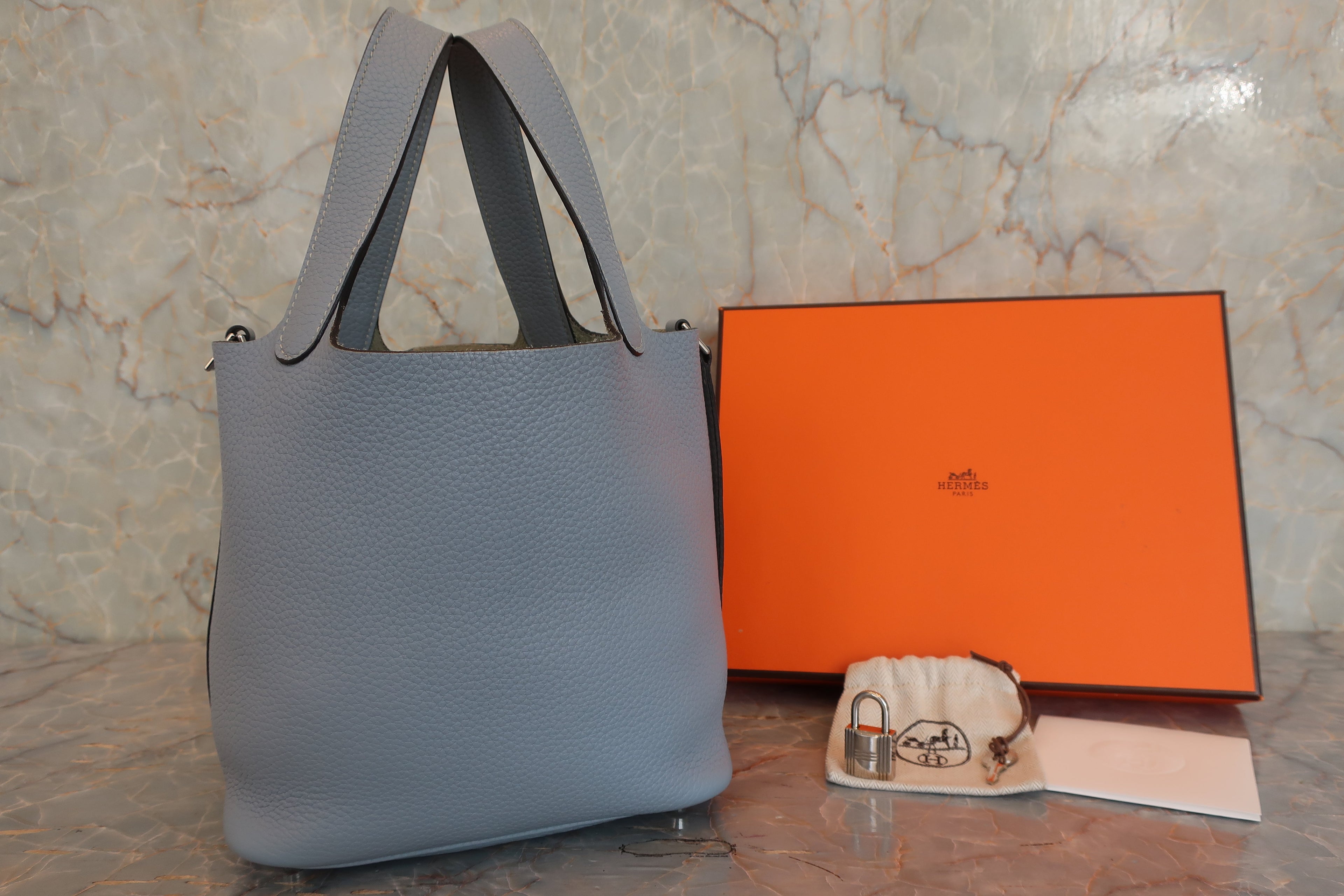 HERMES／エルメス ピコタンロックＰＭ トリヨンクレマンス ブルーラン □Q刻印 ハンドバッグ 800050017