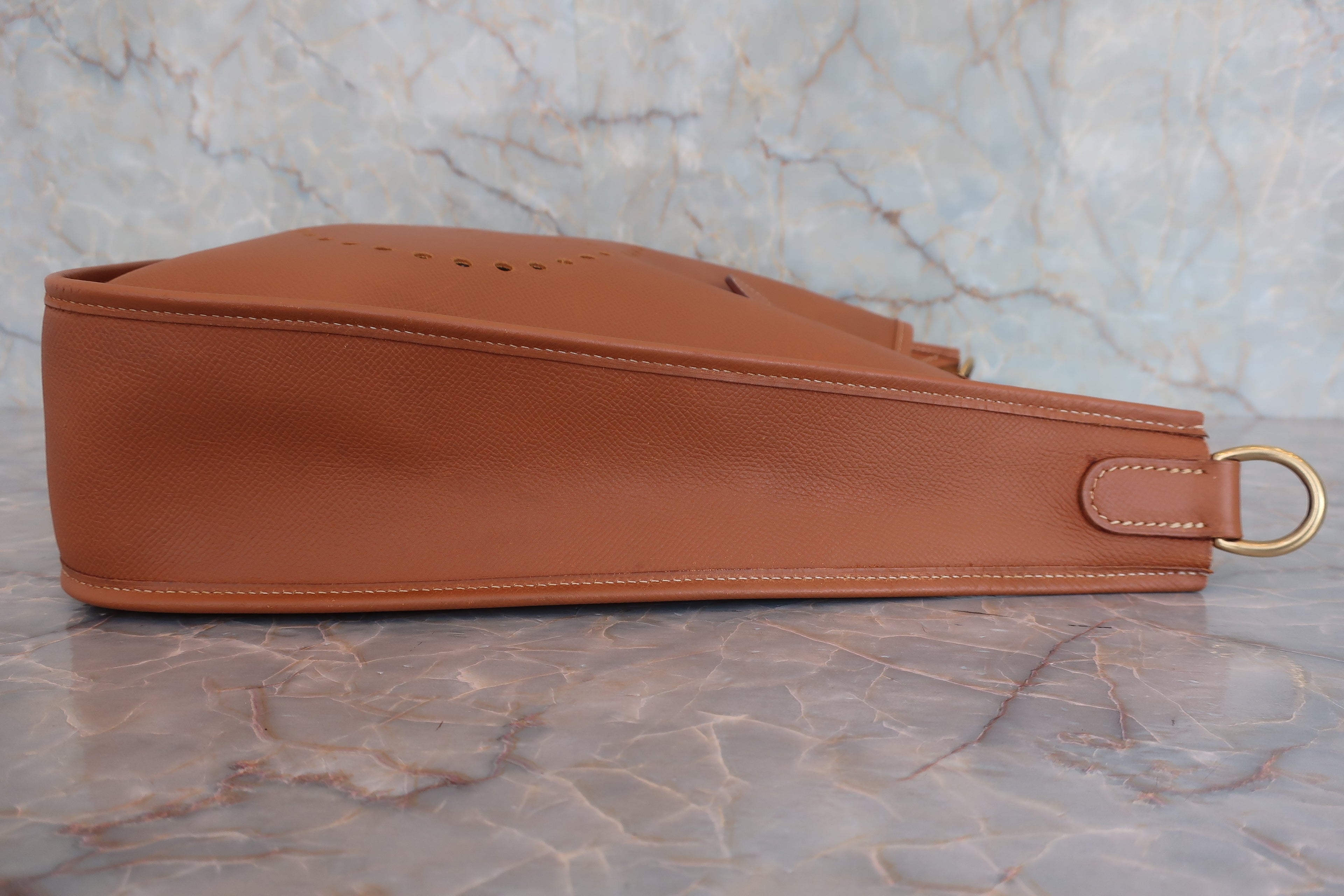 HERMES／エルメス エブリン1GM クシュベル ゴールド □A刻印 ショルダーバッグ 800050011