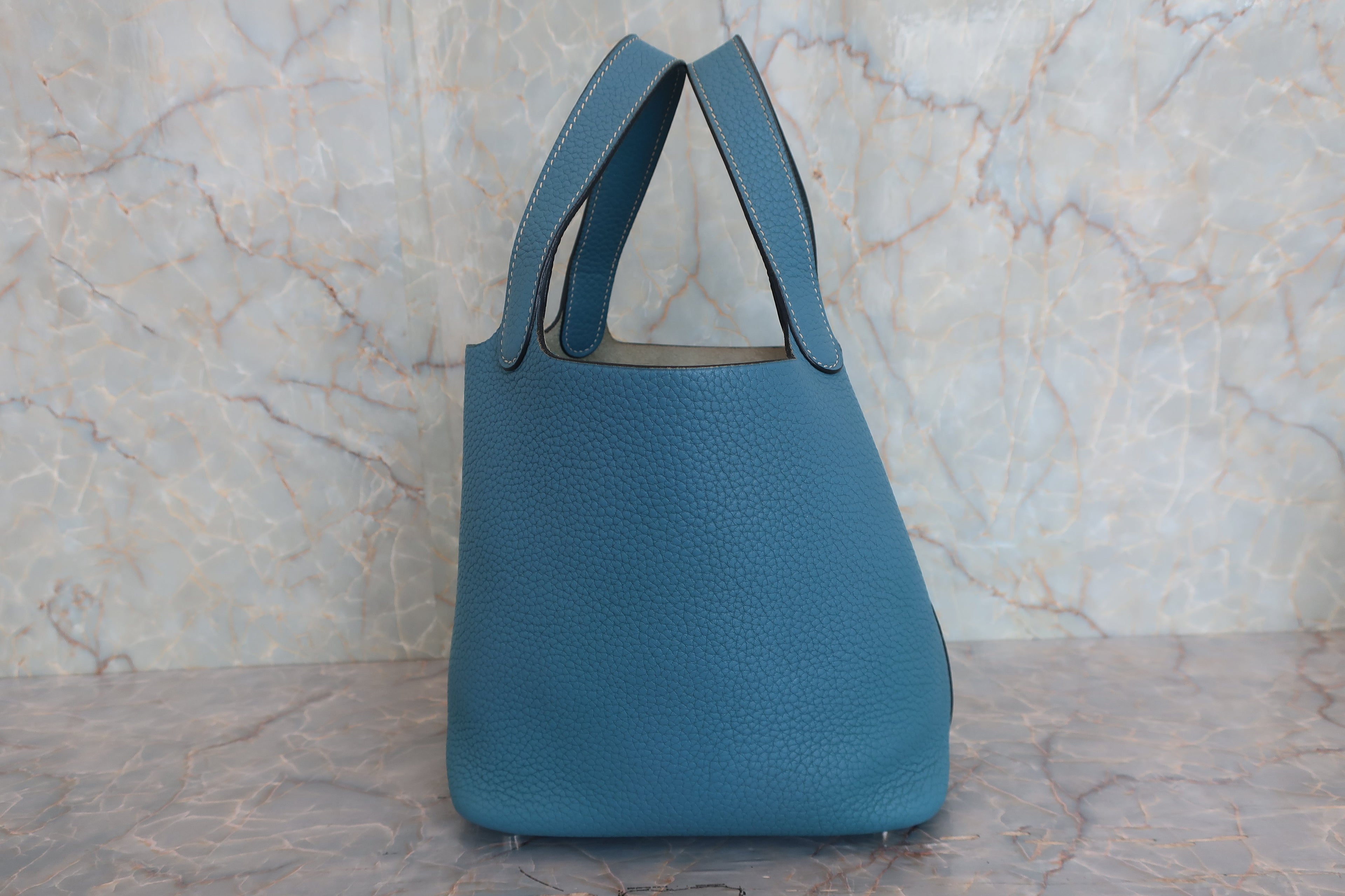 HERMES／エルメス ピコタンロックＰＭ トリヨンクレマンス ブルージーン □R刻印 ハンドバッグ 800050043