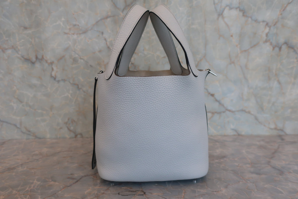 HERMES／エルメス ピコタンロックＰＭ トリヨンクレマンス ブルーペール U刻印 ハンドバッグ 800030104