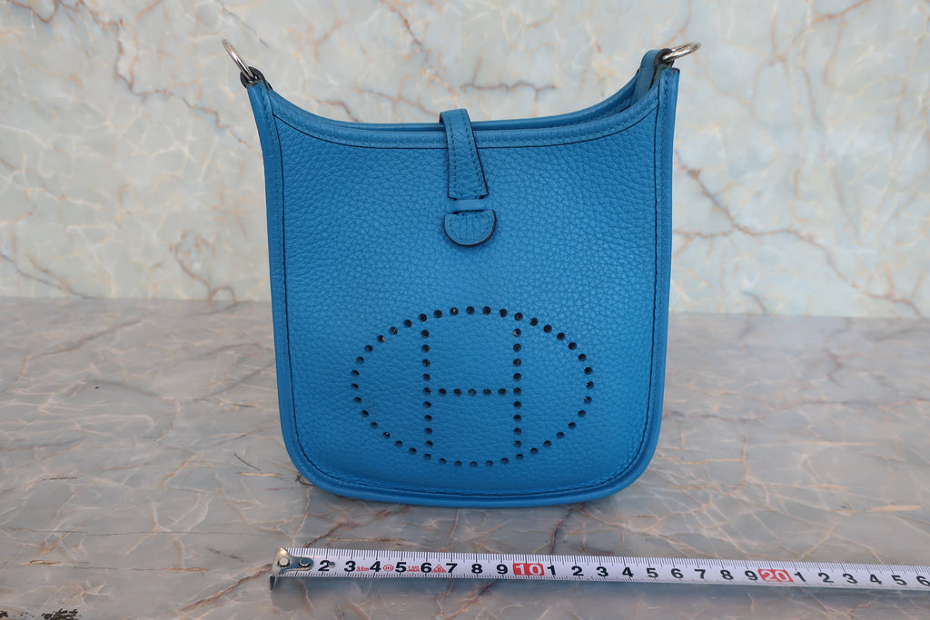 HERMES／エルメス エブリンTPM トリヨンクレマンス ブルーザンジバル A刻印 ショルダーバッグ 800030172