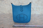 HERMES／エルメス エブリンTPM トリヨンクレマンス ブルーザンジバル A刻印 ショルダーバッグ 800030172