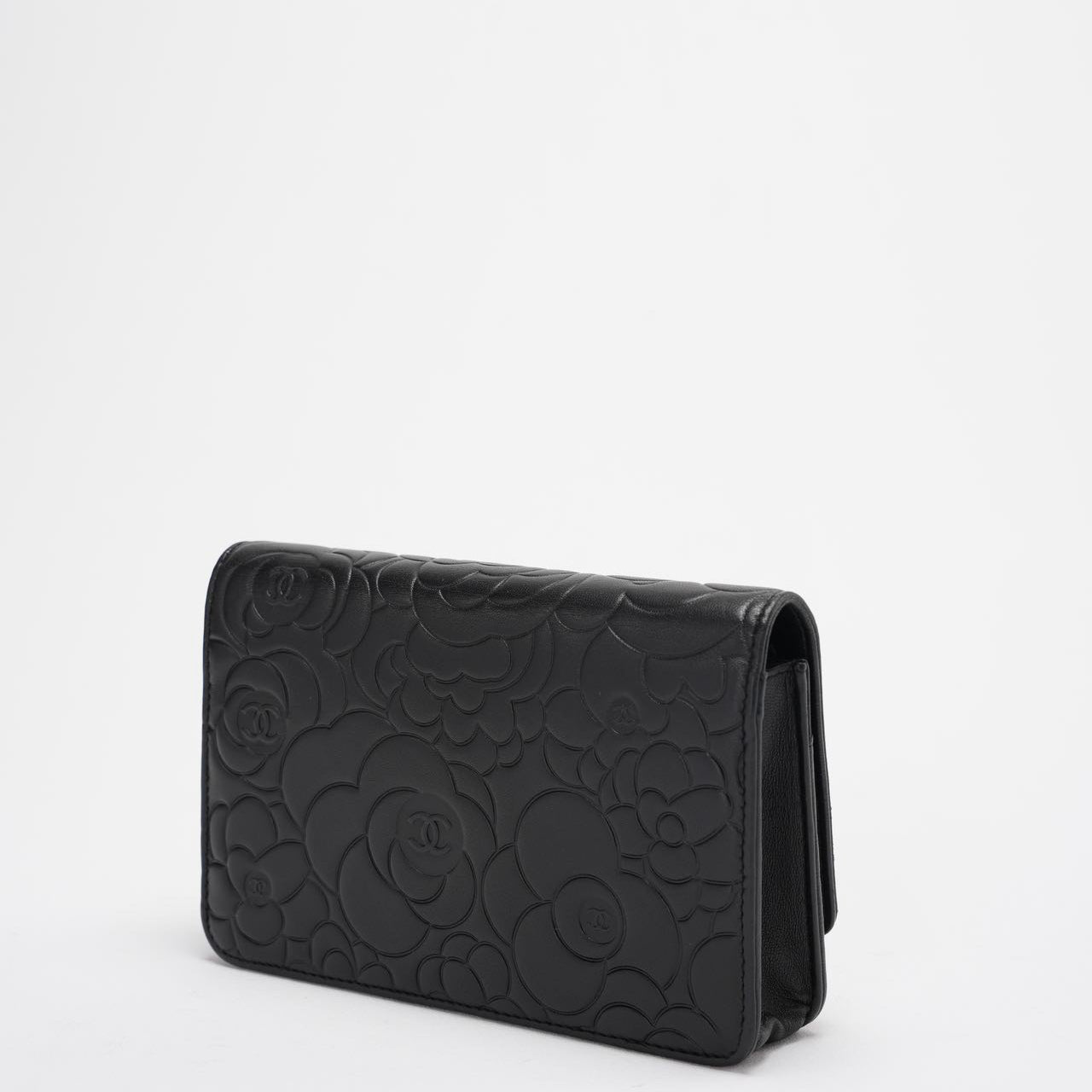 Chanel Wallet On Chain (Woc) Camellia Black Lambleather Silver Hardware