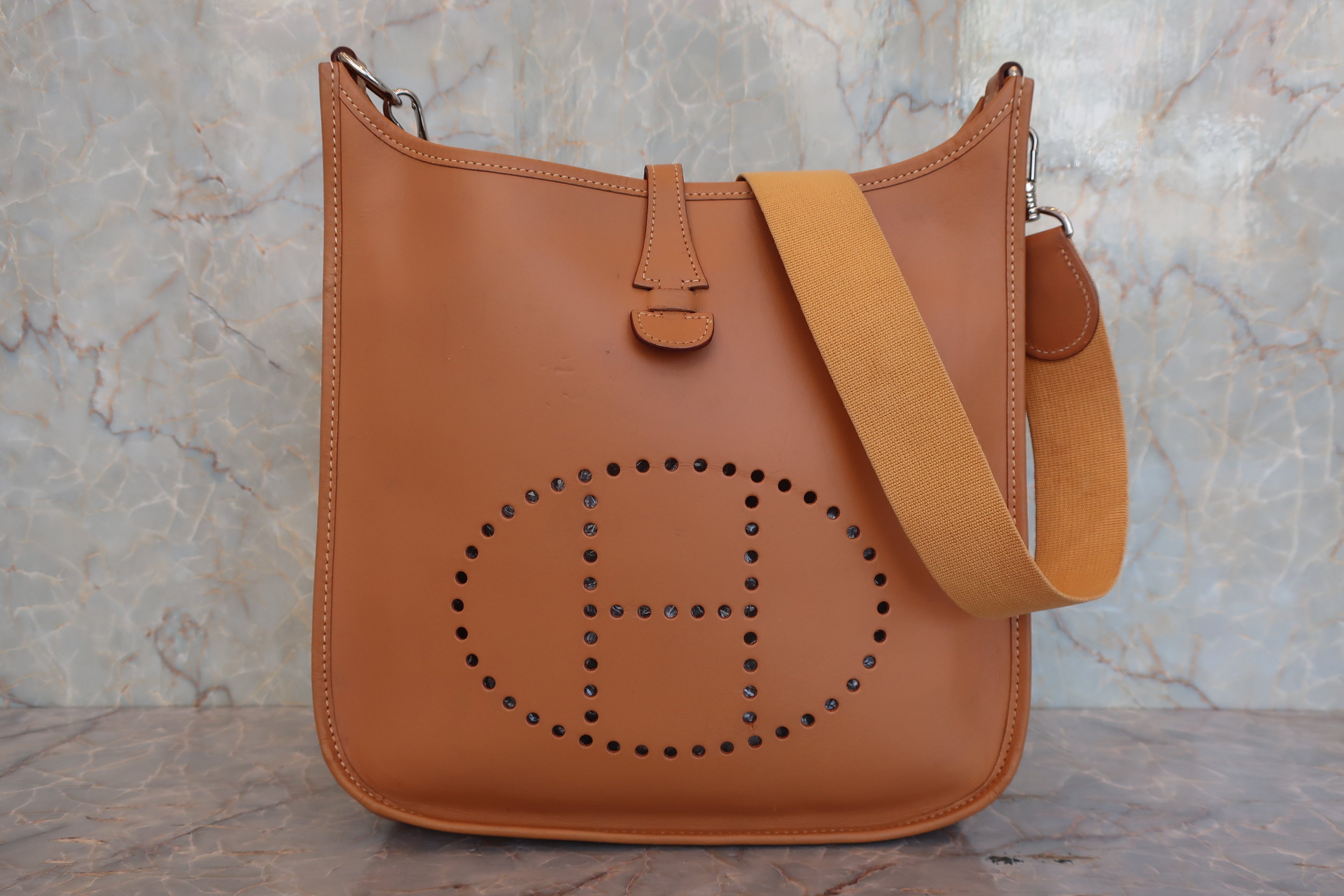 HERMES／エルメス エブリン1PM ボックスカーフ ナチュラル □D刻印 ショルダーバッグ 800050027