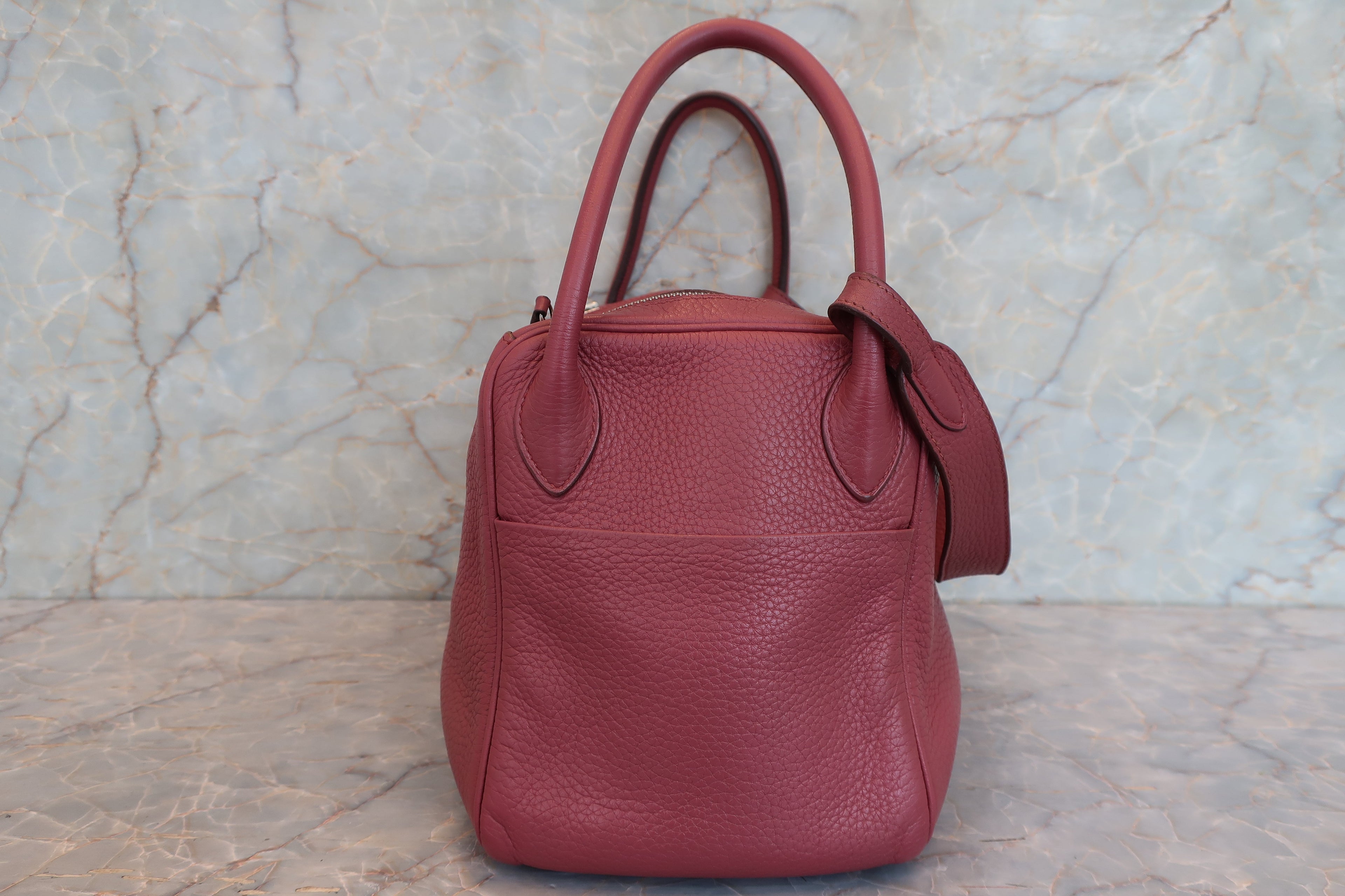 HERMES／エルメス リンディ30 トリヨンクレマンス ローズウッド □O刻印 ショルダーバッグ 700090129