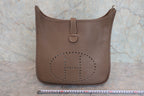 HERMES／エルメス エブリン3ＰＭ トリヨンクレマンス エトゥープ □R刻印 ショルダーバッグ 800030179