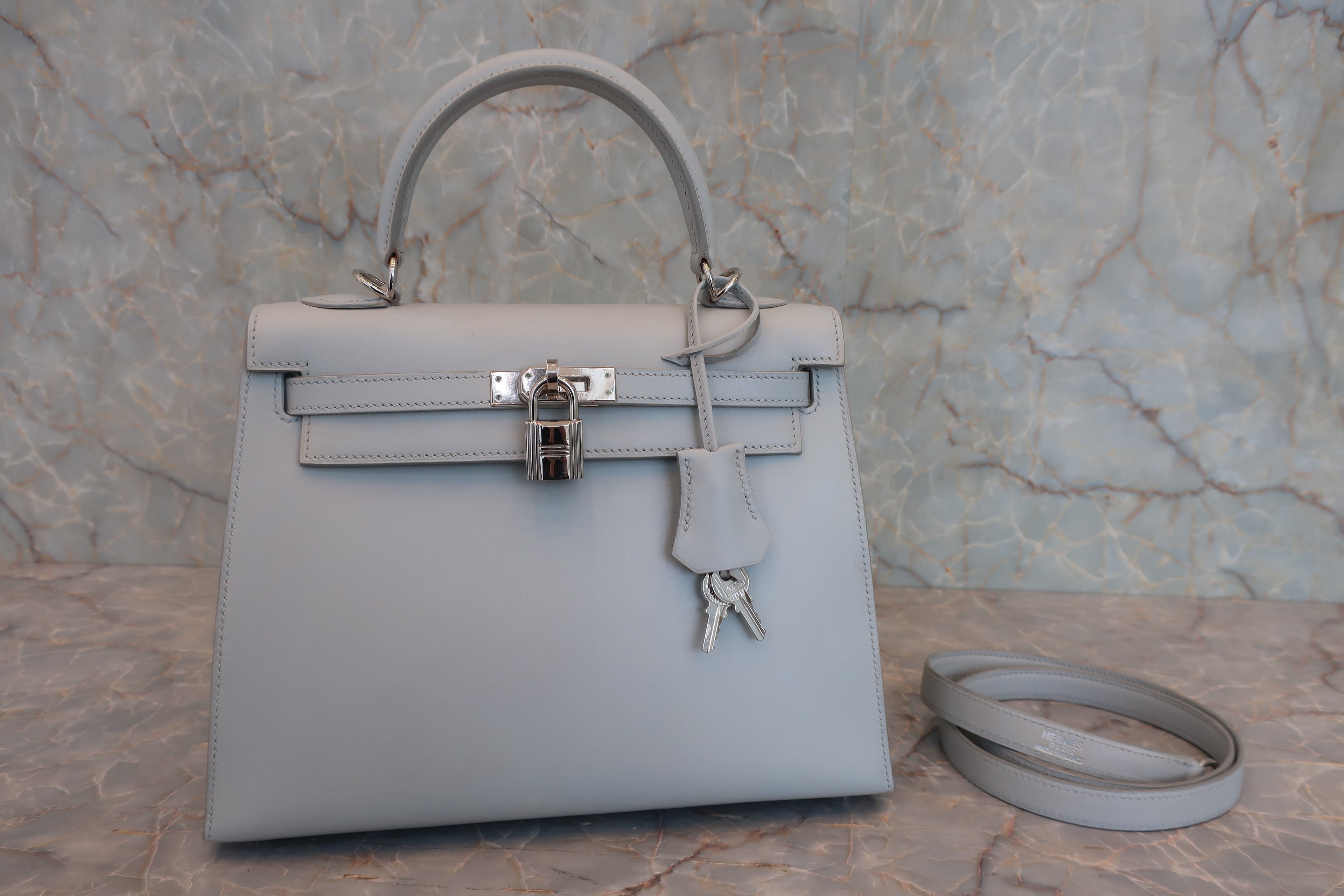 HERMES／エルメス ケリー25 ボックスカーフ ライトブルー □E刻印 ショルダーバッグ 800020031
