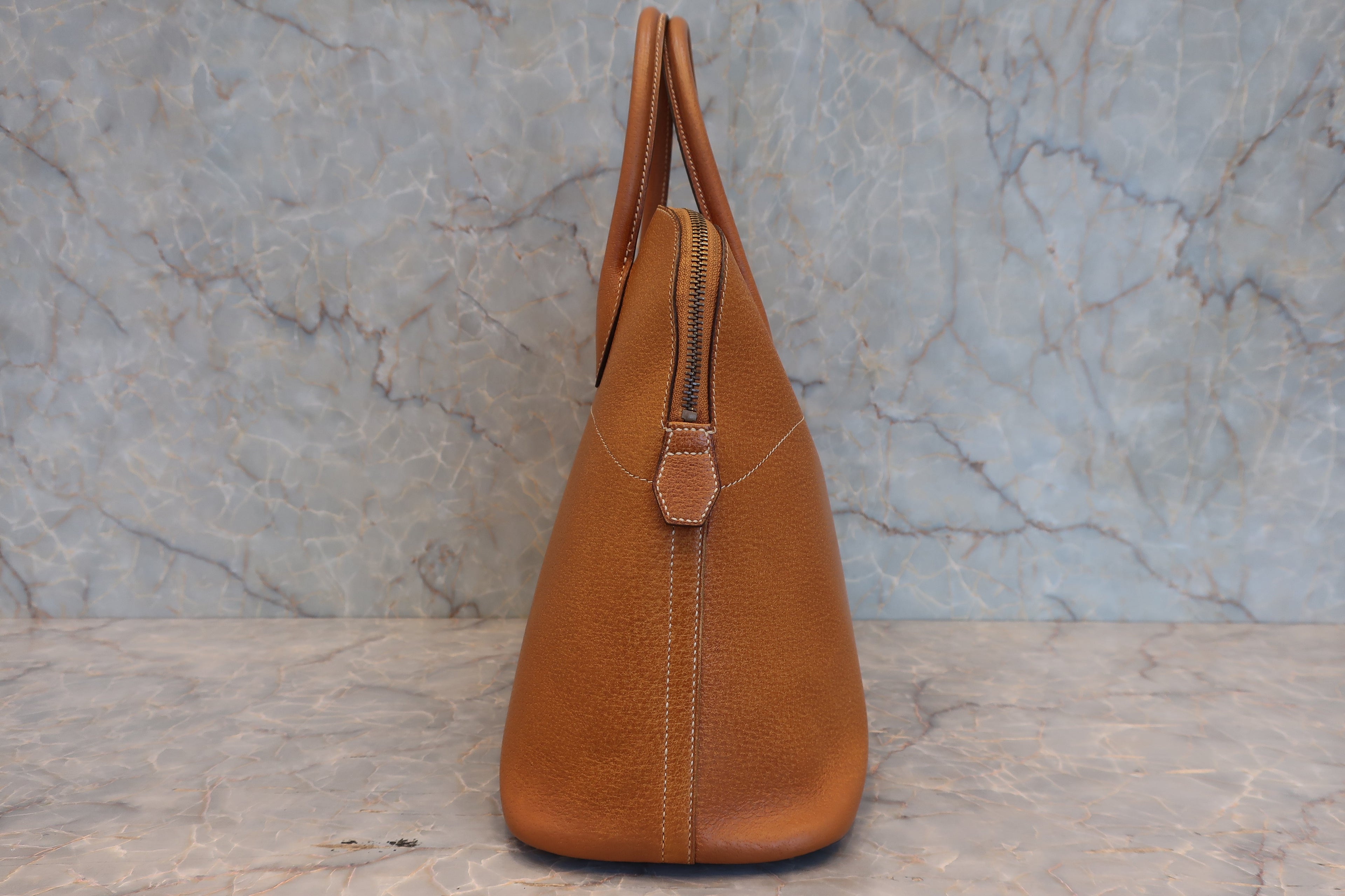 HERMES／エルメス ボリード35 ピグスキン ナチュラル 〇V刻印 ショルダーバッグ 800010100