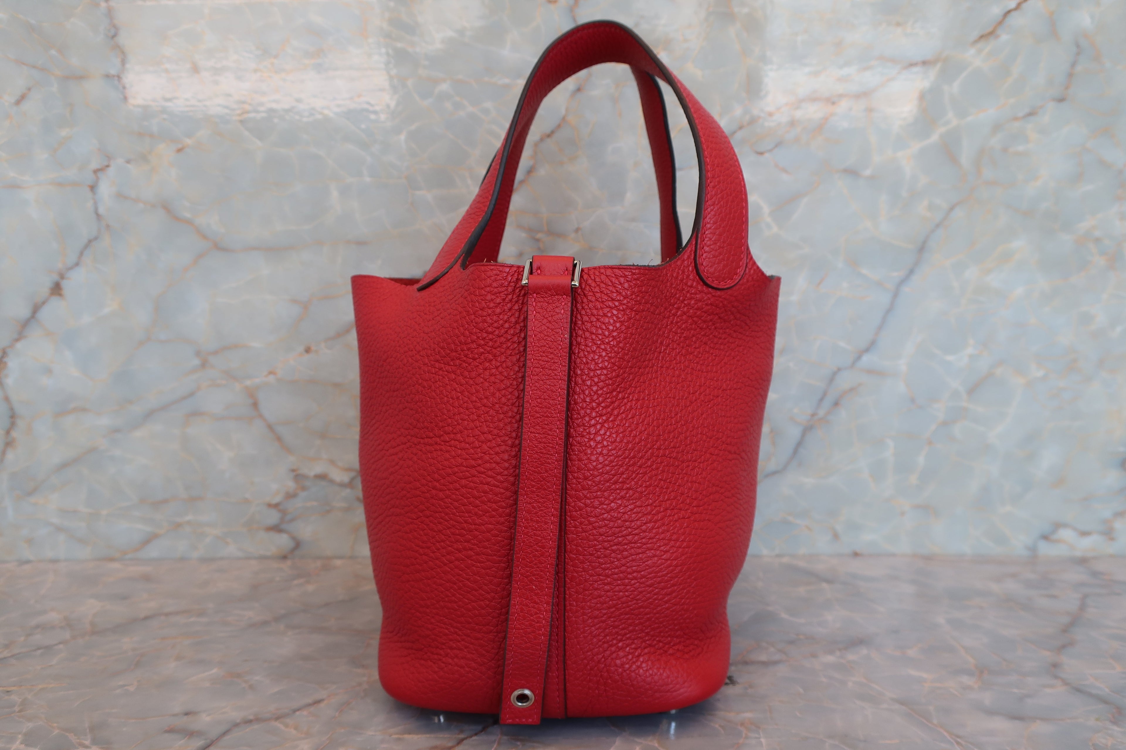 HERMES／エルメス ピコタンロックＰＭ トリヨンクレマンス ルージュカザック A刻印 ハンドバッグ 700050026