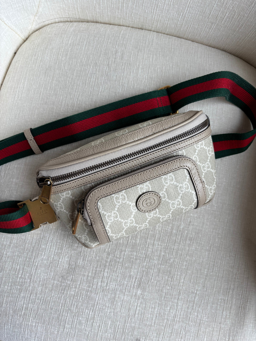 Gucci 'GG Supreme' Belt Bag