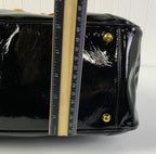 Handbag Luxury Designer By Gucci In Black, Size:Medium