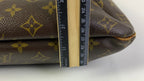 Crossbody Luxury Designer By Louis Vuitton In Brown, Size:Large