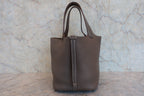 HERMES／エルメス ピコタンロックカザックMM トリヨンクレマンス エトゥープ/エタン □Q刻印 ハンドバッグ 800020029