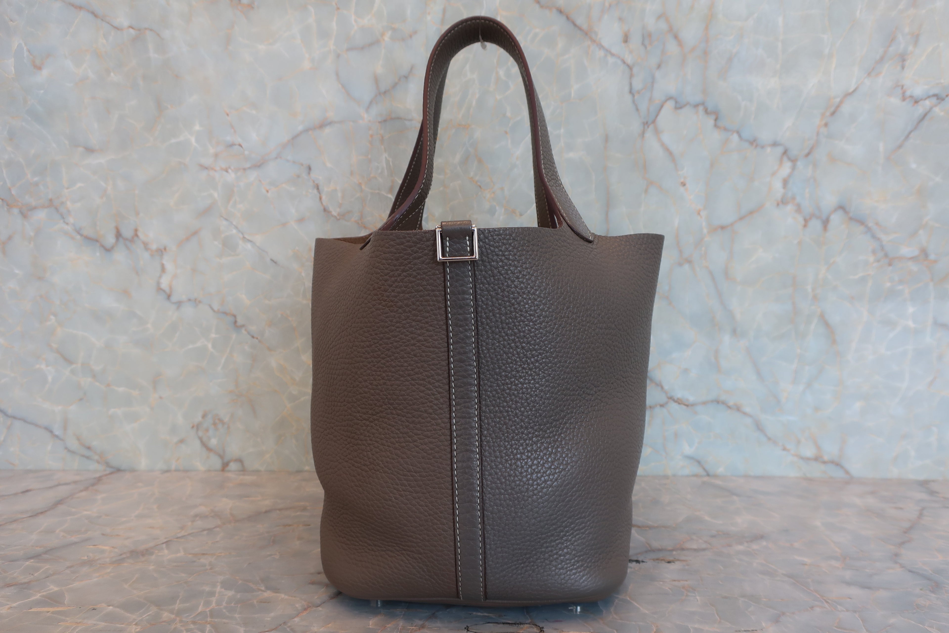 HERMES／エルメス ピコタンロックカザックMM トリヨンクレマンス エトゥープ/エタン □Q刻印 ハンドバッグ 800020029