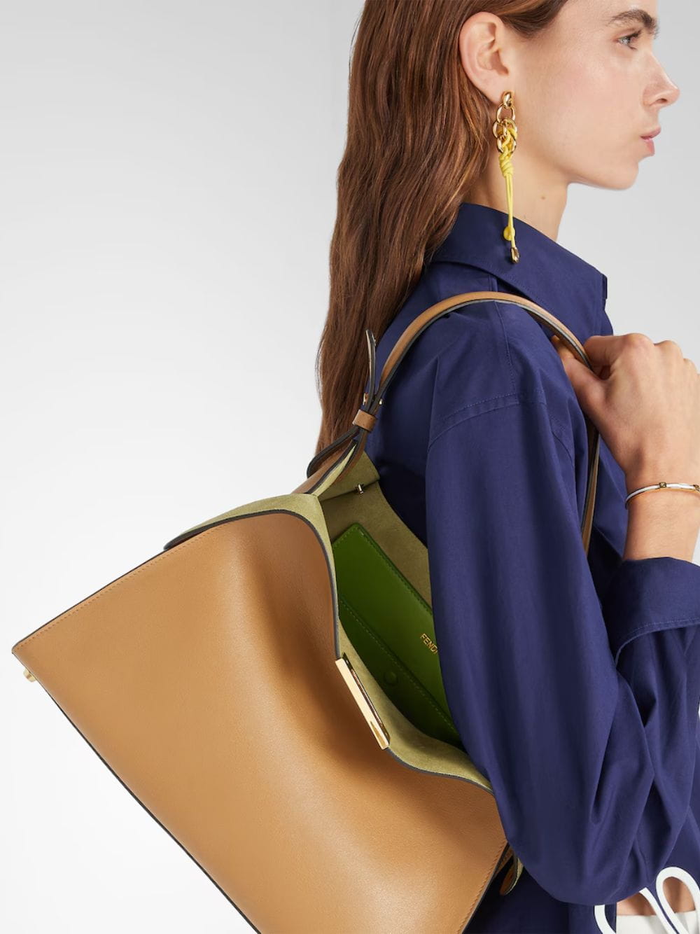 Cappucino Way Medium Bag