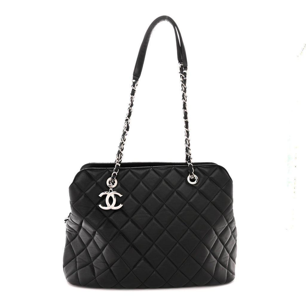 Lambskin Quilted Chic and Soft Shopping Tote Black