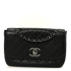 Caviar Quilted Jumbo Single Flap Black