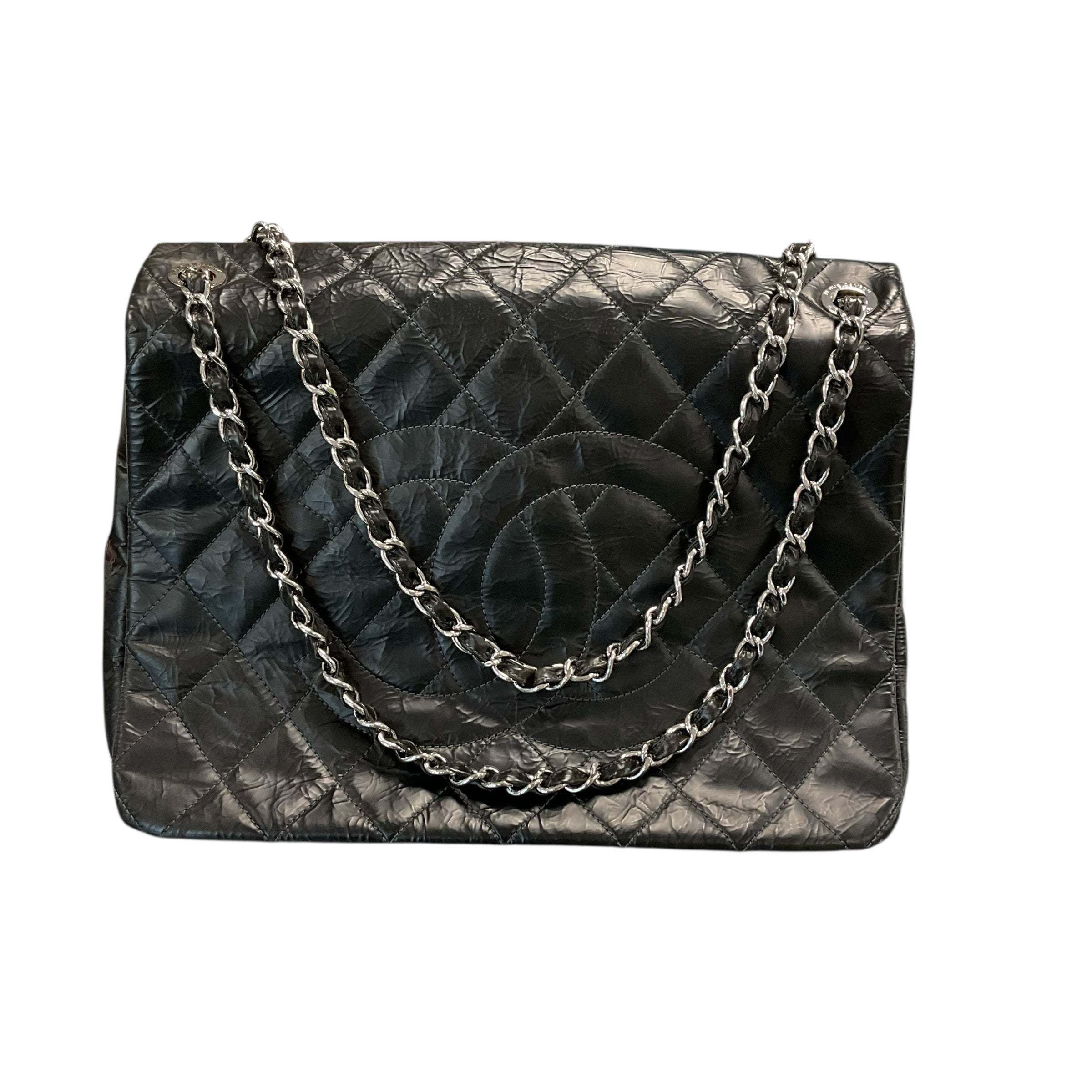 CHANEL Handbag