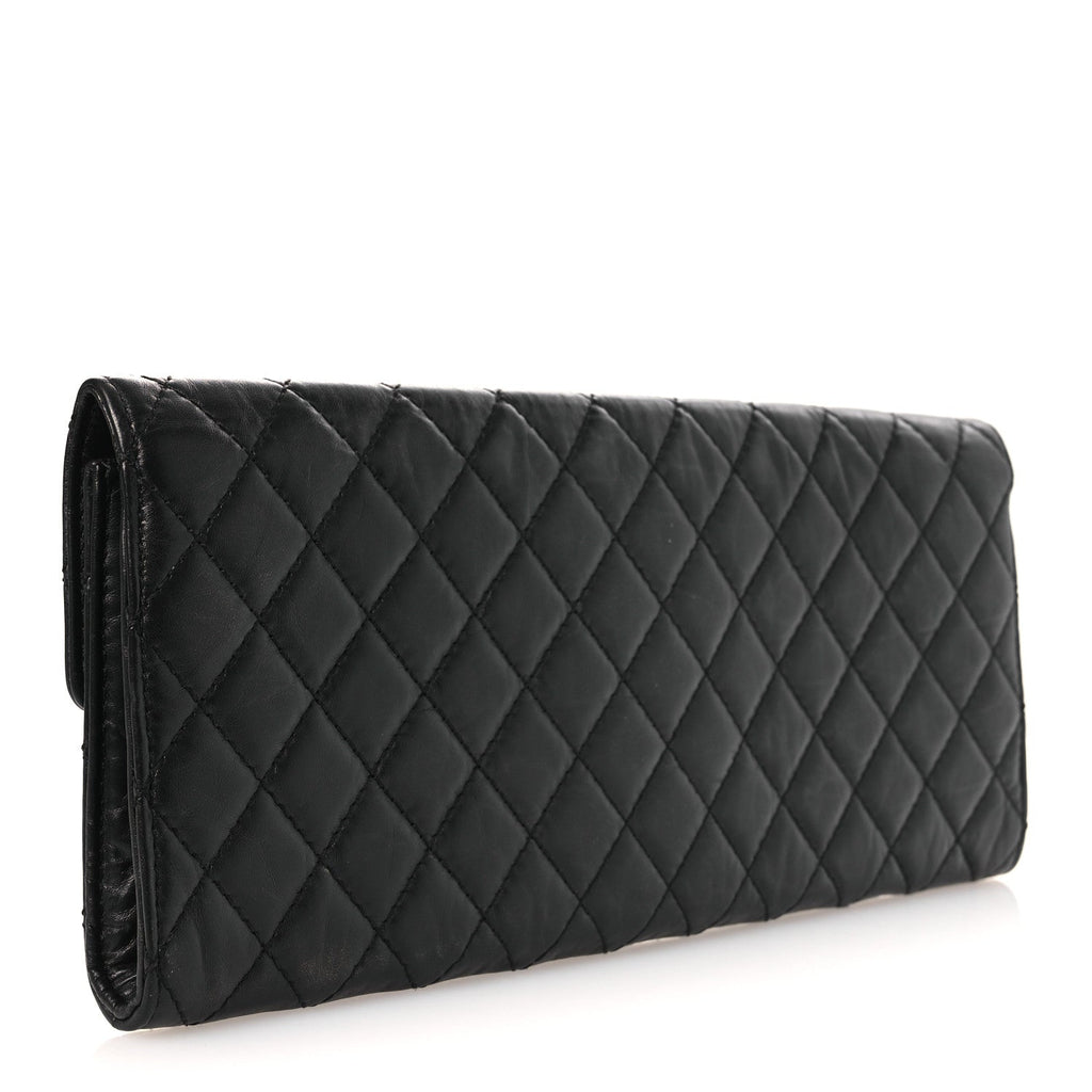 Metallic Aged Calfskin Quilted Paris Hamburg Clutch Black