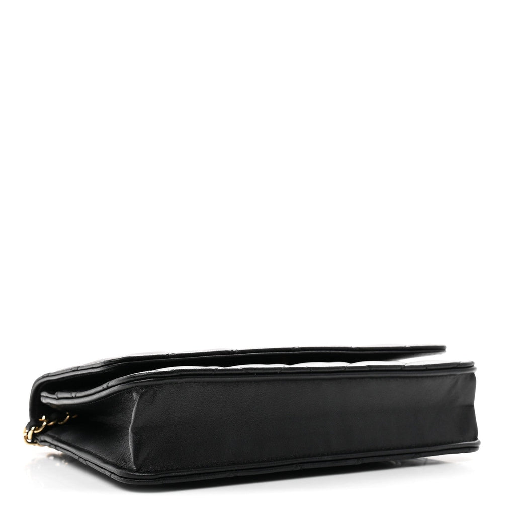 Lambskin Quilted Wallet On Chain WOC Black