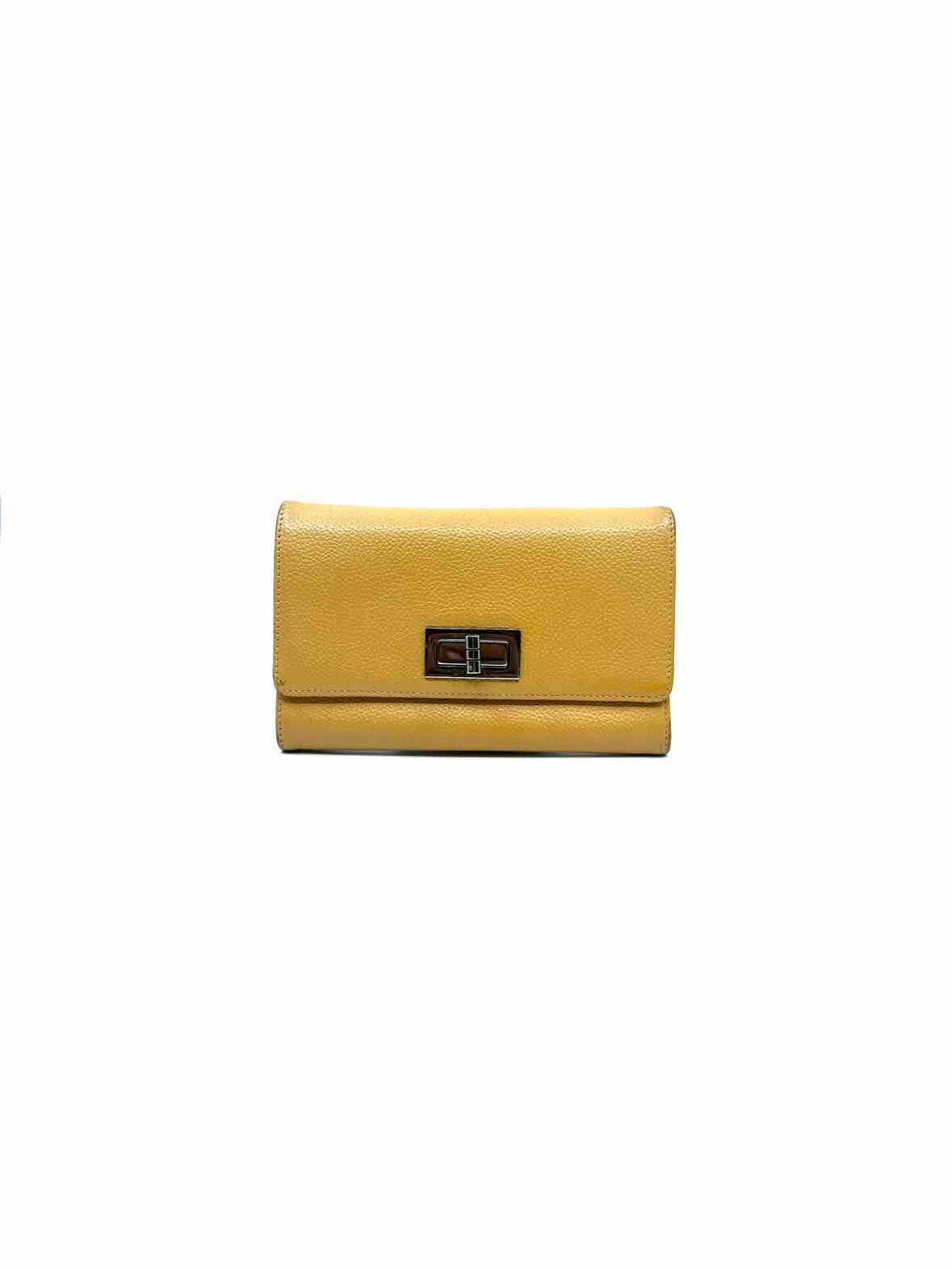 CHANEL Camel Leather Solid caviar Wallet