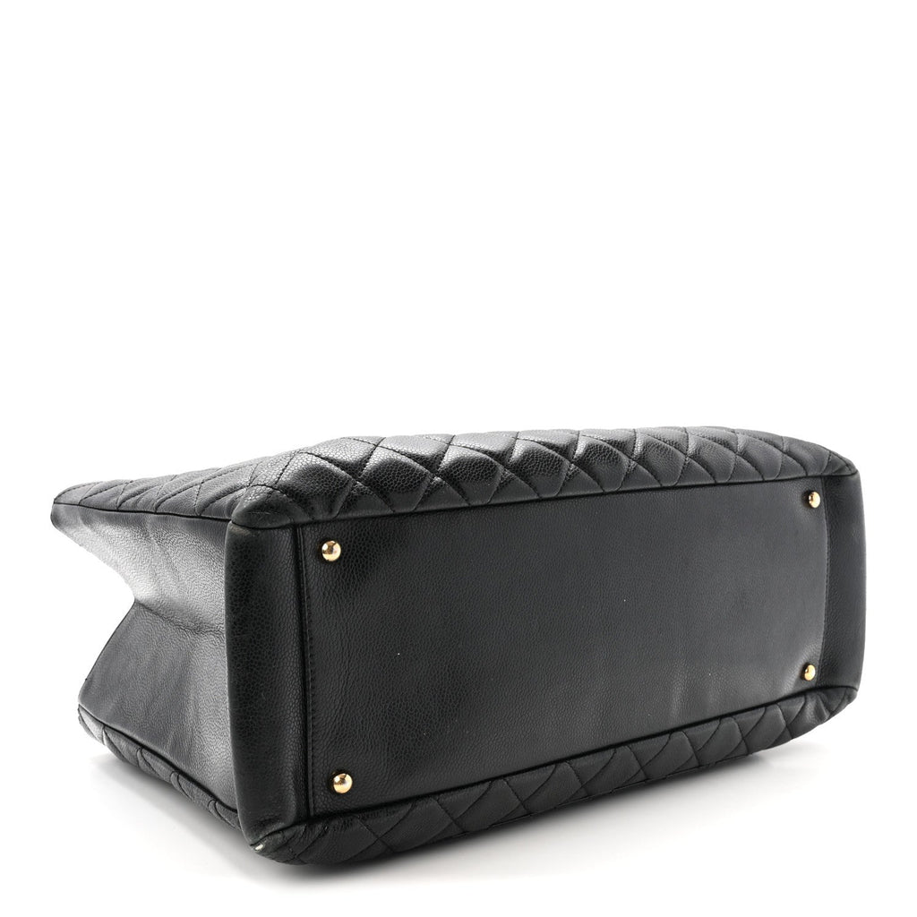 Caviar Quilted XL Grand Shopping Tote GST Black