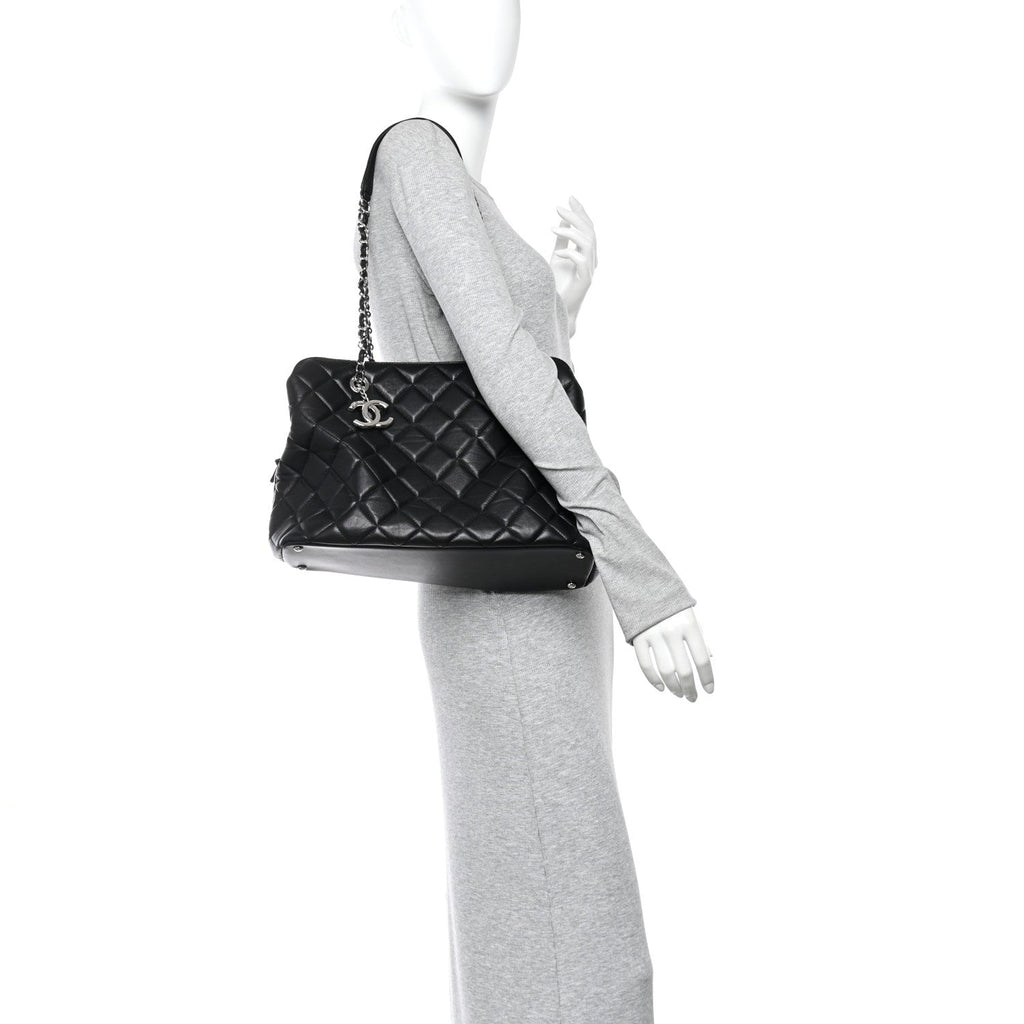 Lambskin Quilted Chic and Soft Shopping Tote Black