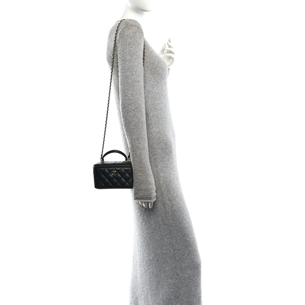 Lambskin Quilted Small Top Handle Vanity Case With Chain Black
