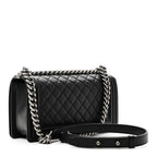 Caviar Quilted Medium Boy Flap Black