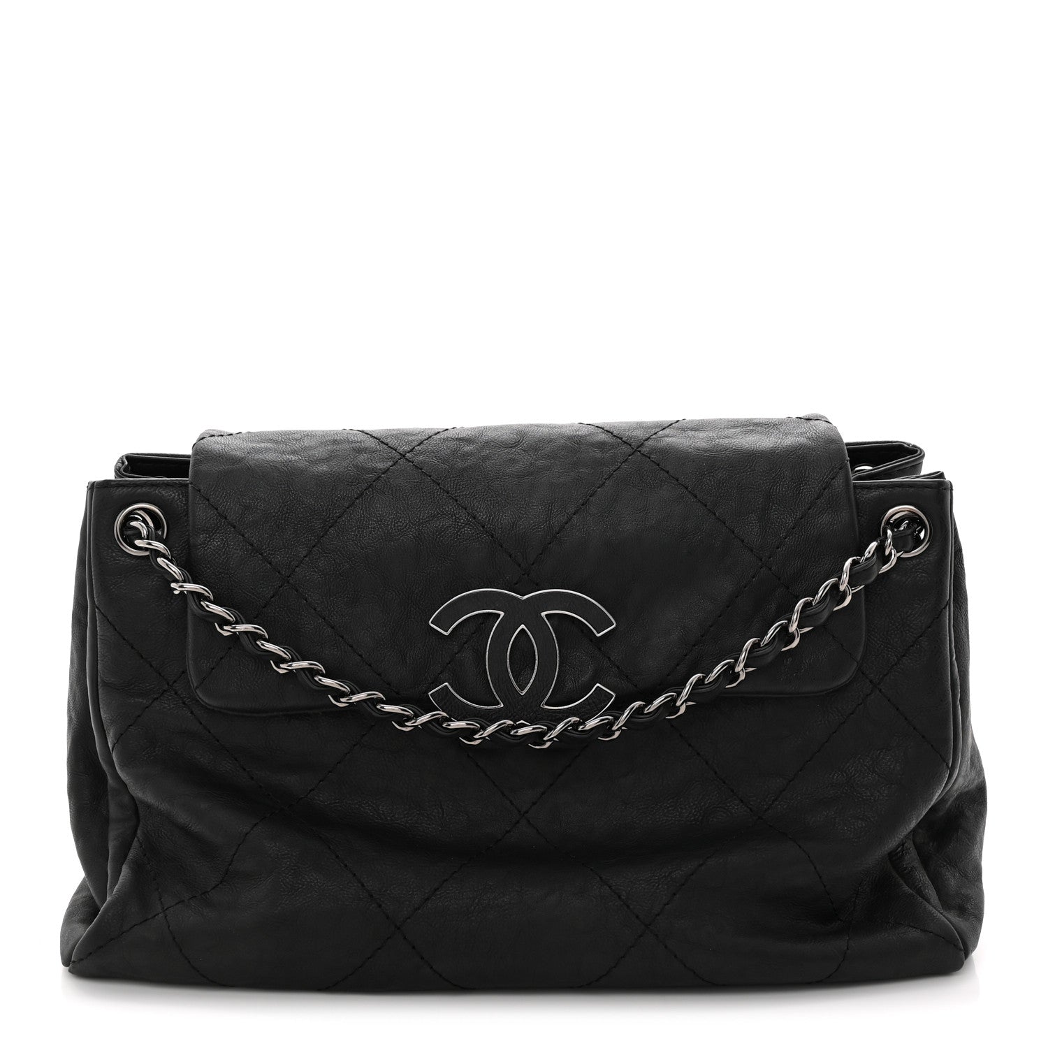 Calfskin Quilted Large Hamptons Flap Black