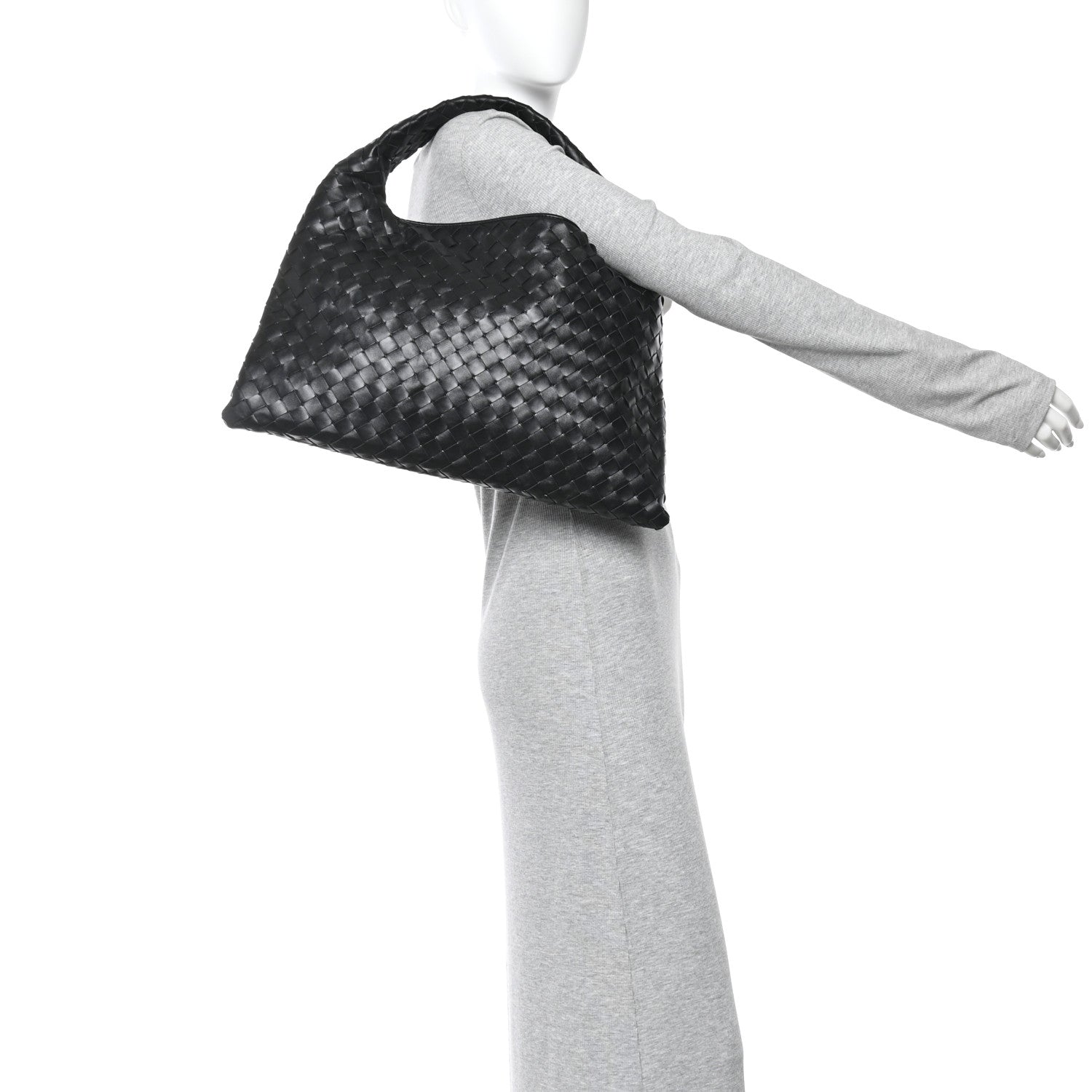 Calfskin Intrecciato Small Hop Black