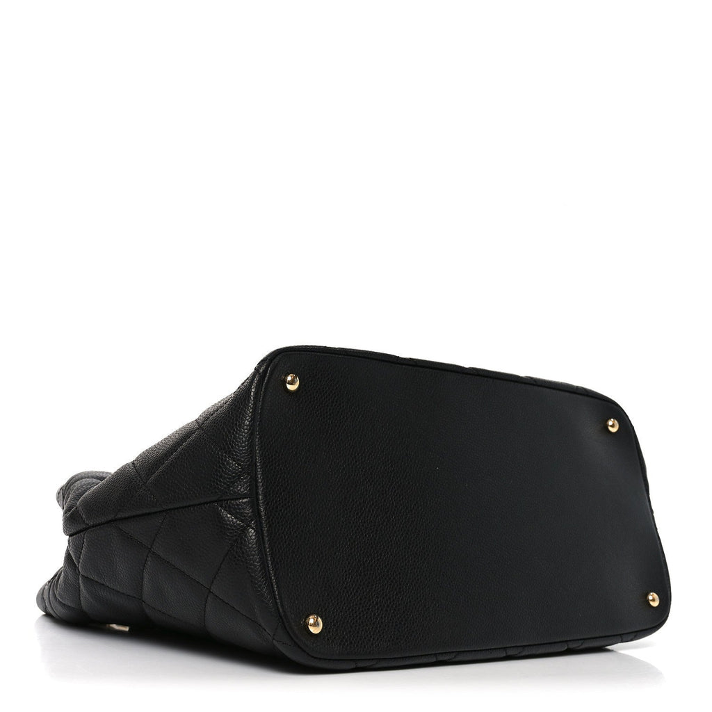 Caviar Quilted CC Timeless Soft Tote Black