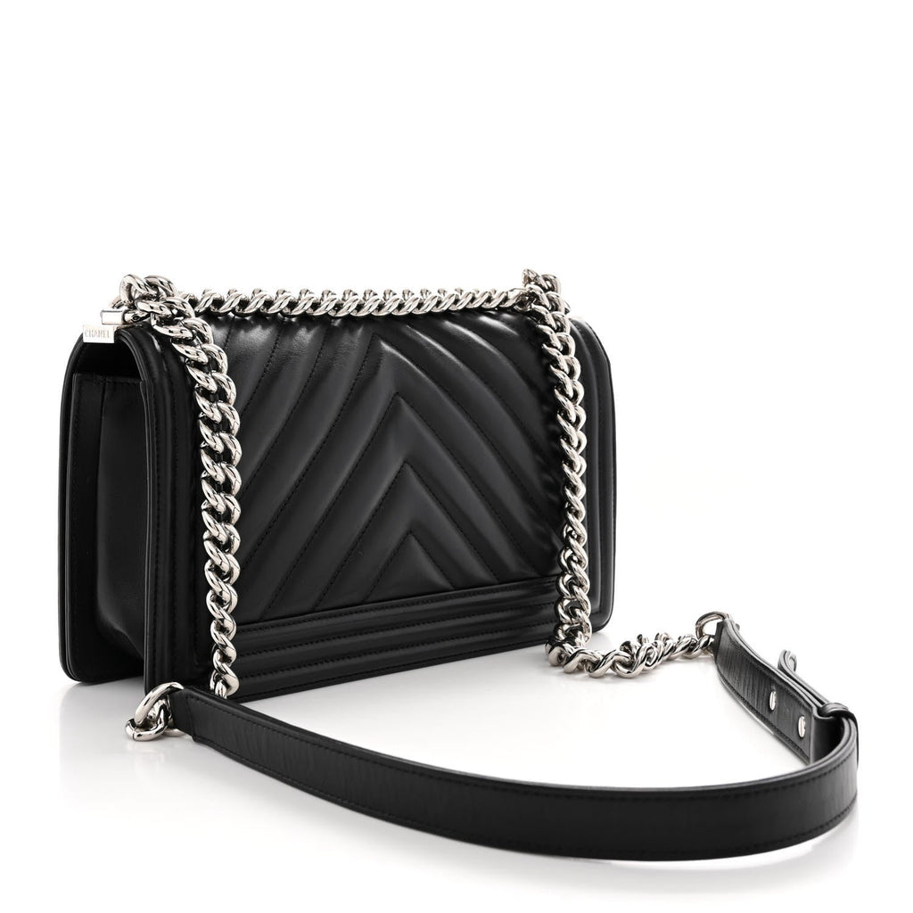 Lambskin Chevron Quilted Medium Boy Flap Black