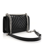 Lambskin Chevron Quilted Medium Boy Flap Black