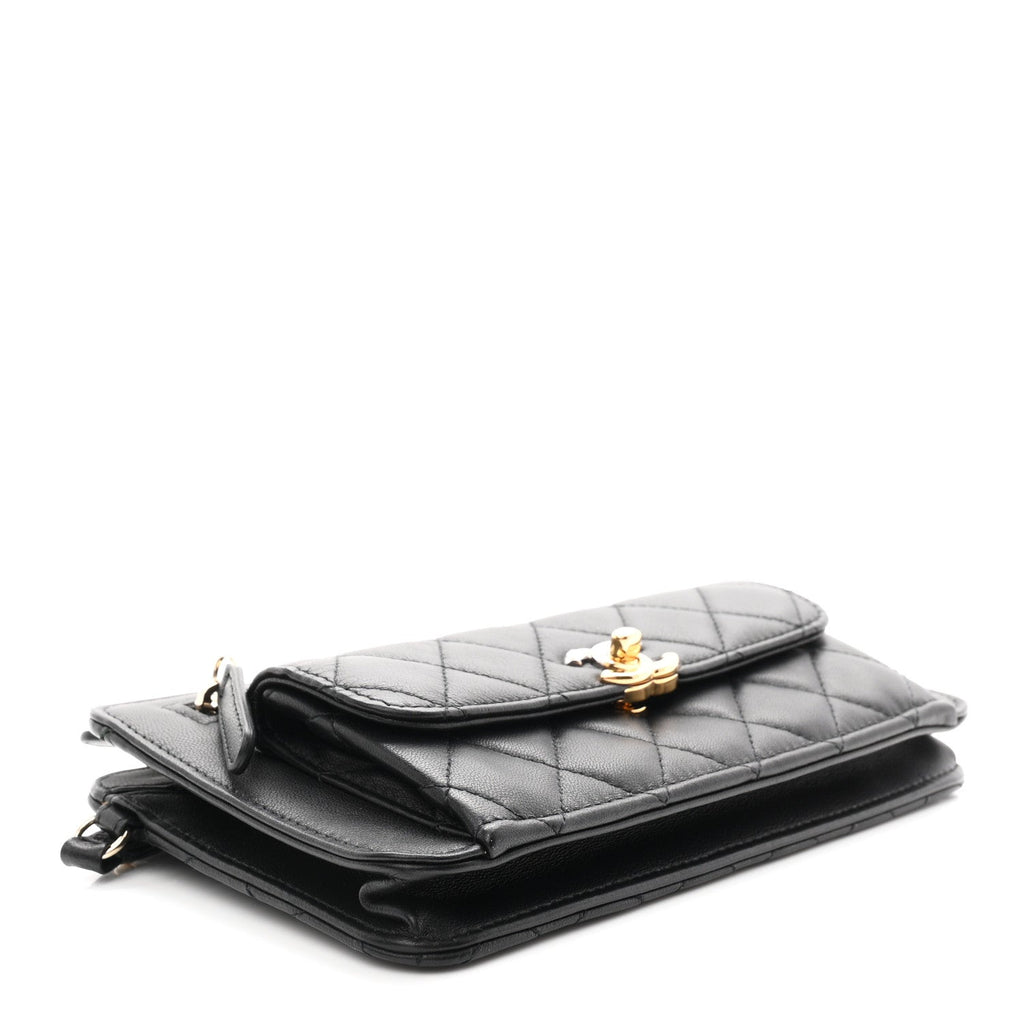 Lambskin Quilted Front Pocket Wristlet Black